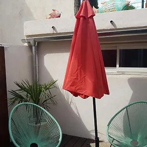 In The Heart Of Isle Sur La Sorgue With Private Terrace , LʼIsle-sur-la-Sorgue France