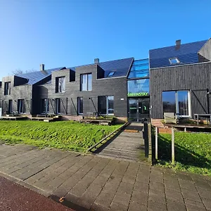 https://greenstay.amsterdamhotelsnl.com